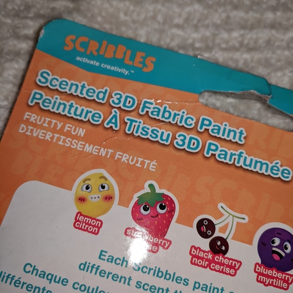 NEW! 3D Fabric Paints (Set of 5) - Picture 5 of 7